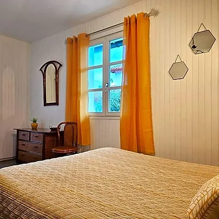 D'hotes Amets Bed & Breakfast 3*