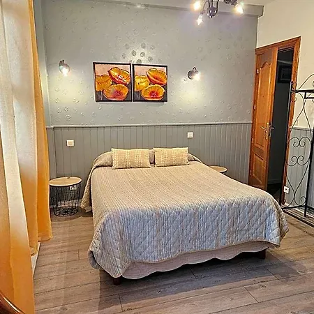 Oda ve Kahvaltı D'hotes Amets